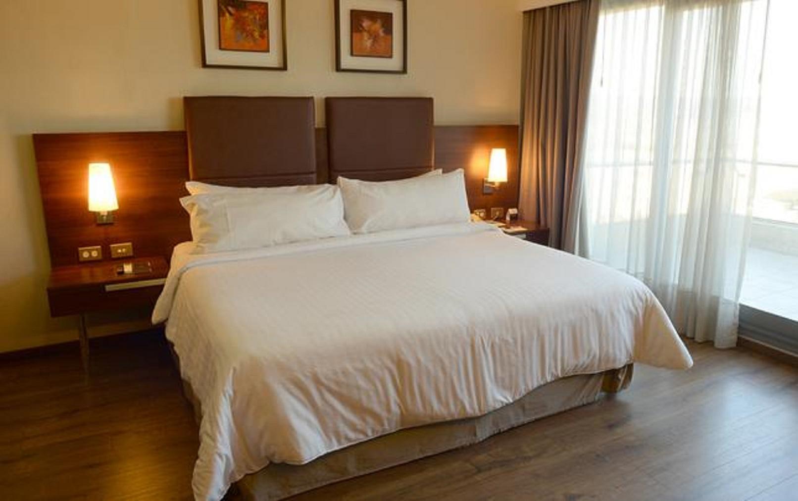Howard Johnson La Canada Hotel & Suites Córdoba Ngoại thất bức ảnh