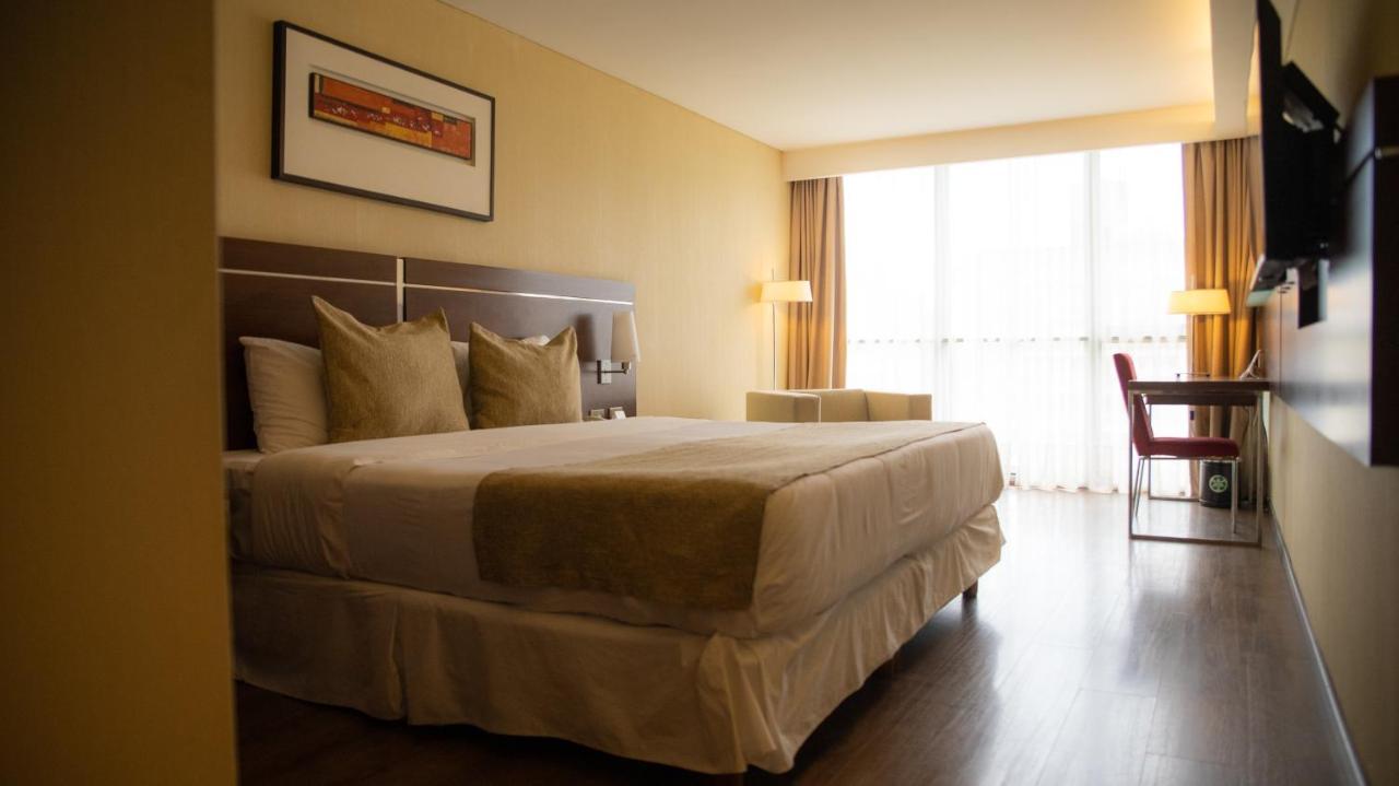Howard Johnson La Canada Hotel & Suites Córdoba Ngoại thất bức ảnh