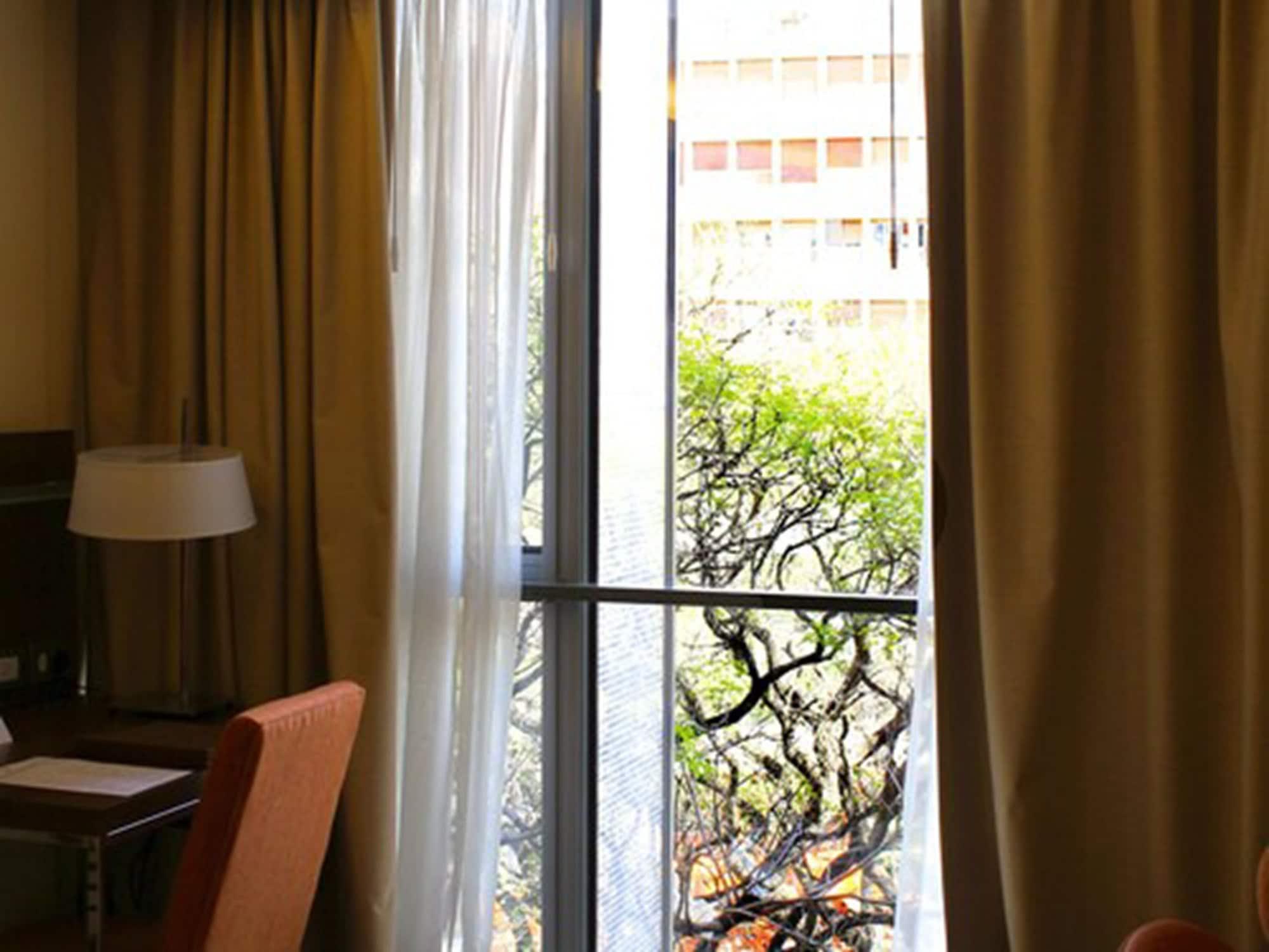 Howard Johnson La Canada Hotel & Suites Córdoba Ngoại thất bức ảnh