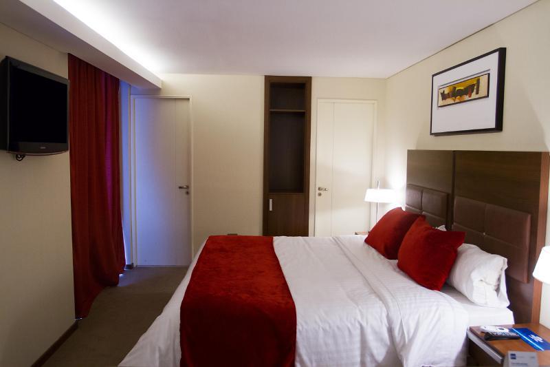 Howard Johnson La Canada Hotel & Suites Córdoba Ngoại thất bức ảnh