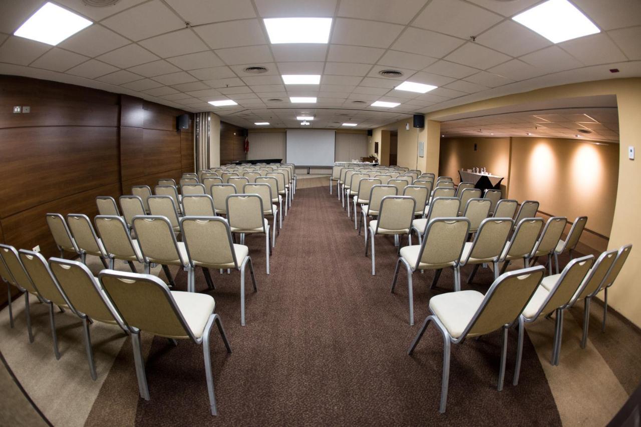 Howard Johnson La Canada Hotel & Suites Córdoba Ngoại thất bức ảnh